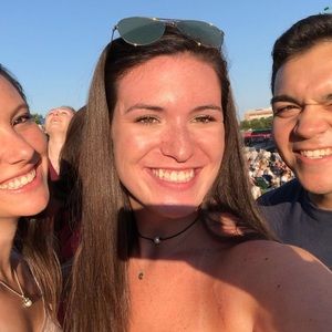 Meet your Posher, Julianna